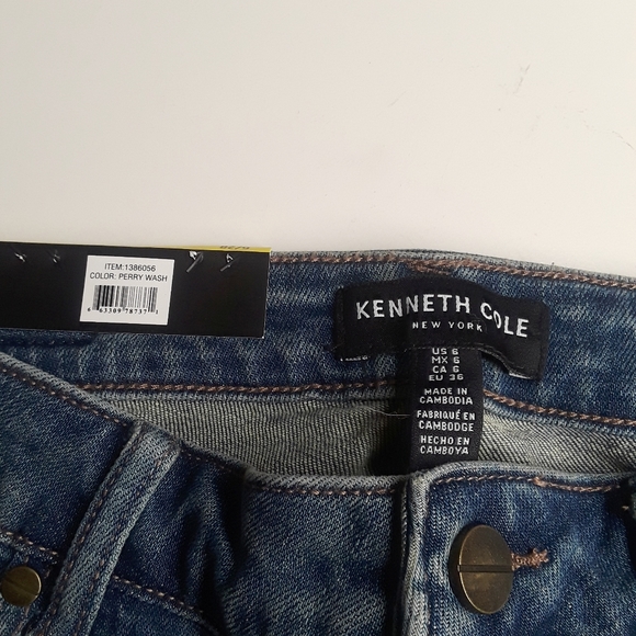 KENNETH COLE NY Perry Wash Raw Hem Button Fly Straight Leg Stretch Jeans 6 NWT - Picture 7 of 9